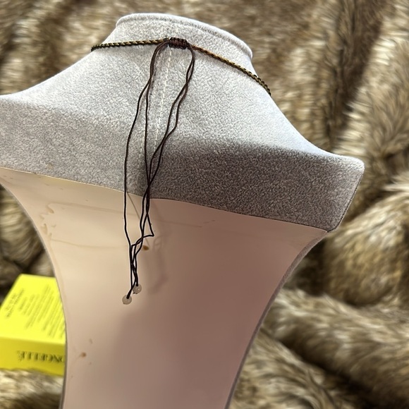 Beautiful ceramic necklace, mixed with beads and a light cord - Picture 2 of 2